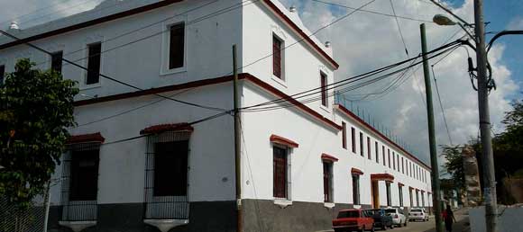 Escuela Elemental de Música Guillermo Tomás