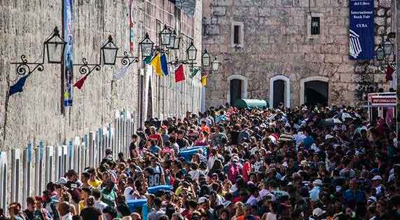 Convocan a Feria Internacional del Libro