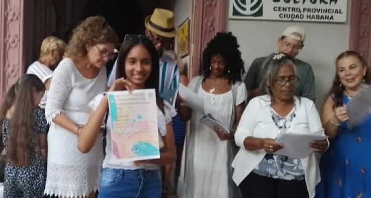 Premian a Ganadores de Talleres Literarios Infantiles en La Habana